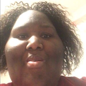 Meet your Posher, Keisha